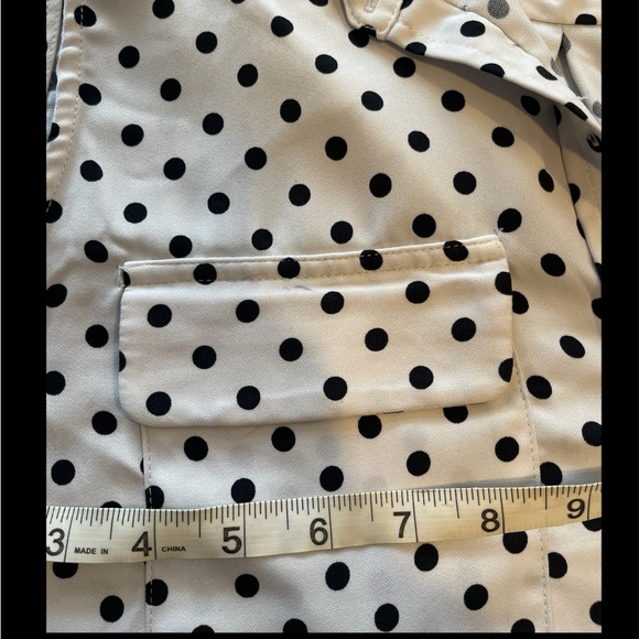 White with black polkadot button down sleeveless dress shirt business casual - Picture 5 of 7